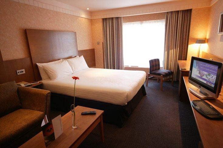 Hogs Back Hotel & Spa Nr Farnham Farnham  Quarto foto